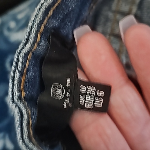 Petite jeans size 6 - Picture 8 of 8